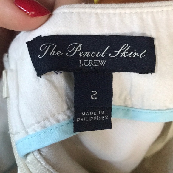 Insanely flattering J.Crew pencil skirt w/ POCKETS - Picture 5 of 6